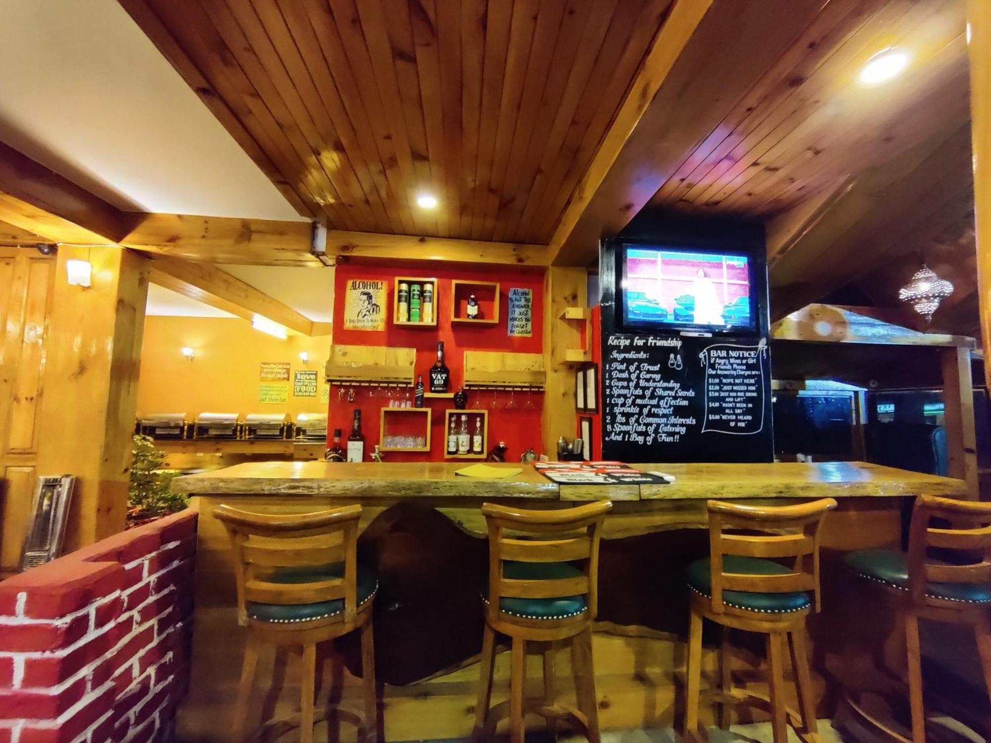 The Whispering Inn Resort And Bar Manāli Exterior foto